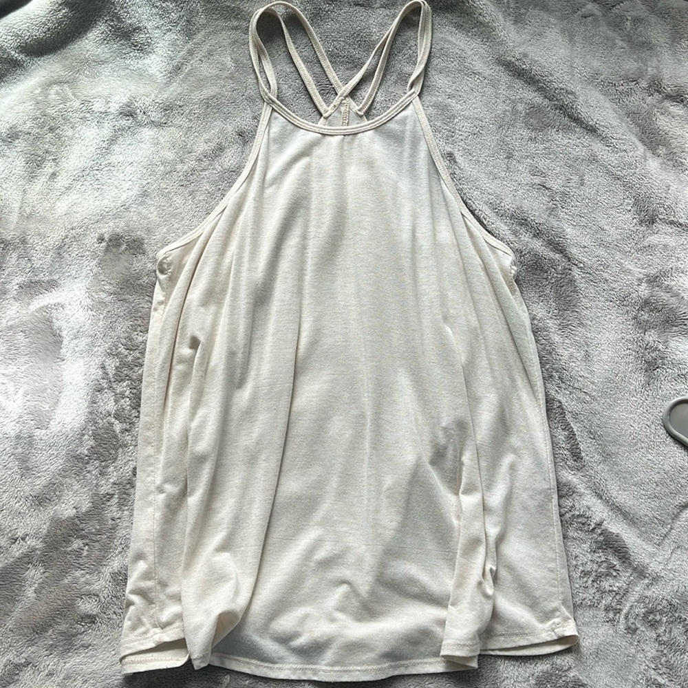 Off-white cross-back/razor back flowy tank